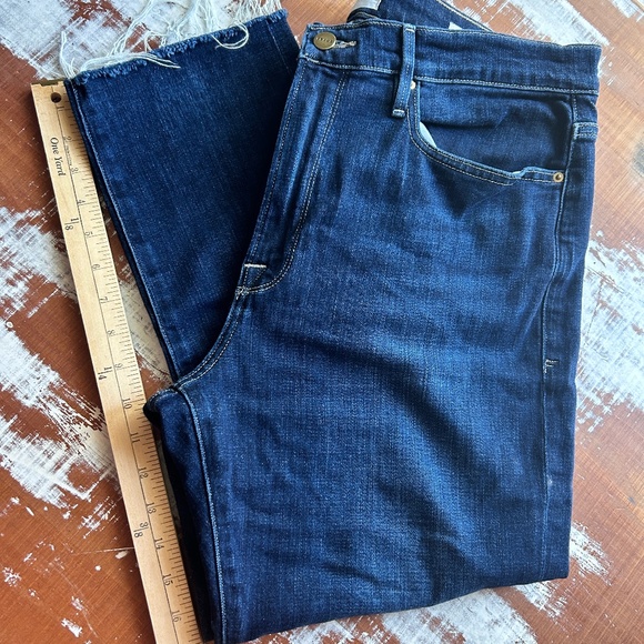 FRAME Le Beau Crop Raw Hem Denim Jeans Size 31 Ret $220 - Picture 8 of 9